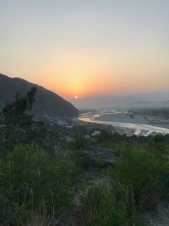 Rock City Resort Mingora Exterior foto